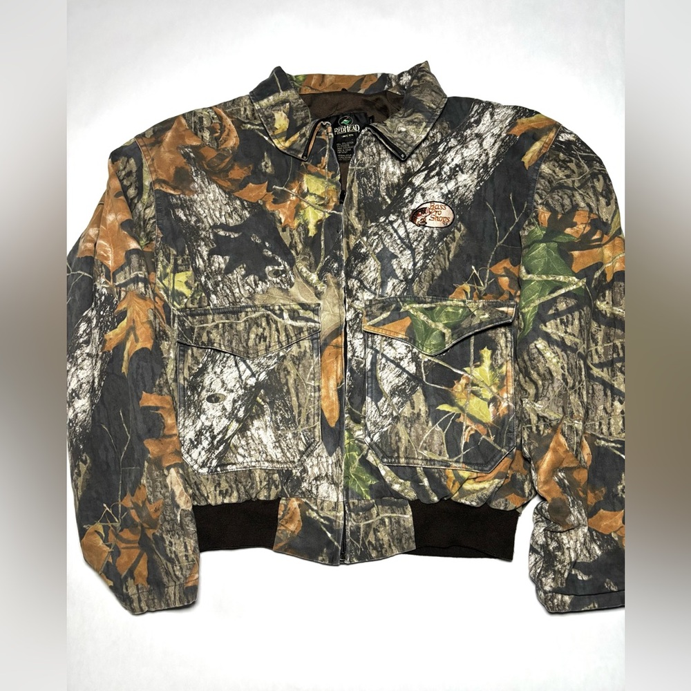 Camo Bomber Jacker Bass pro Shop medium